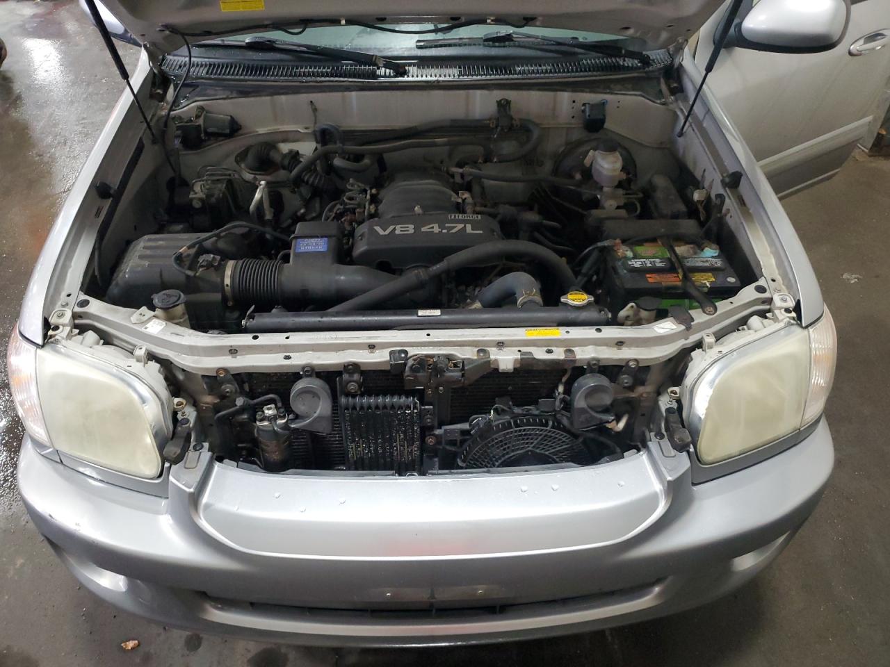 2007 TOYOTA SEQUOIA SR5 photo 12