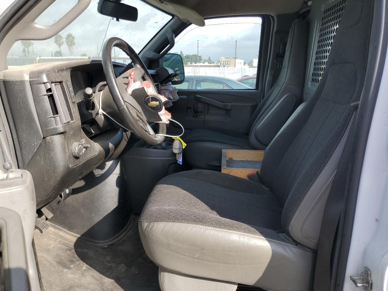 2023 CHEVROLET EXPRESS G3500 photo 19
