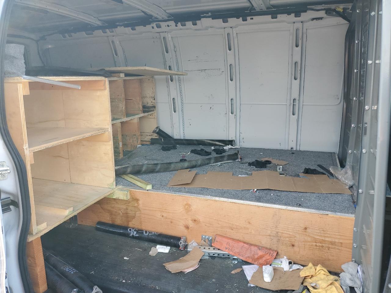 2023 CHEVROLET EXPRESS G3500 photo 31