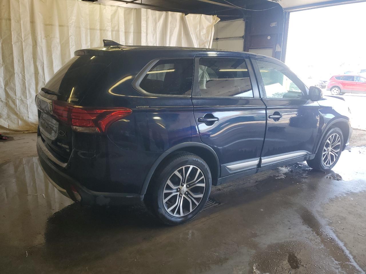 2018 MITSUBISHI OUTLANDER SE photo 5
