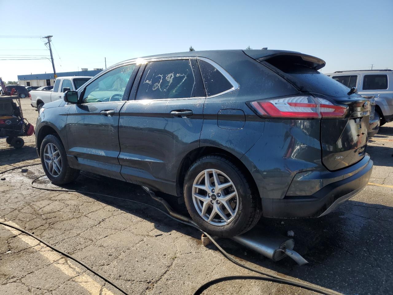 2024 FORD EDGE SEL photo 2