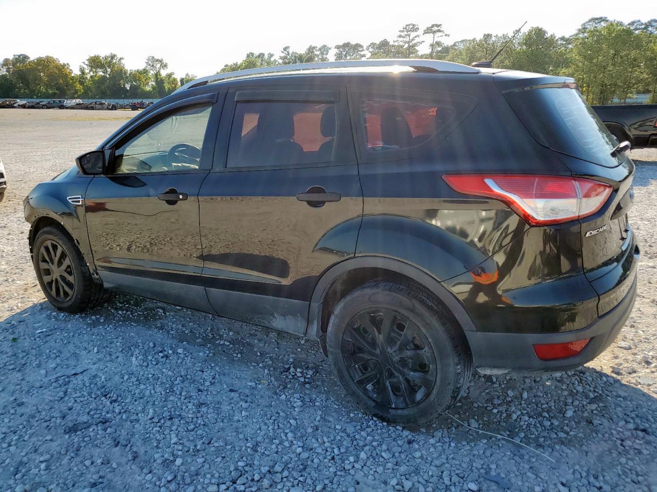 2015 FORD ESCAPE photo 3