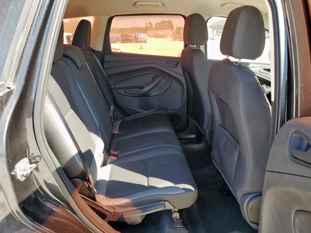 2015 FORD ESCAPE photo 21