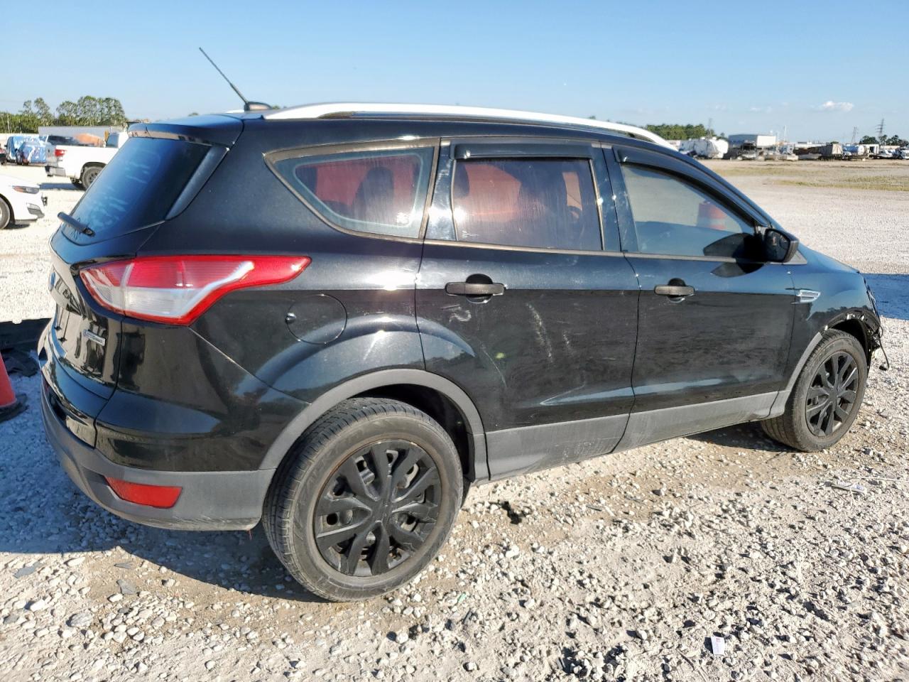 2015 FORD ESCAPE photo 5