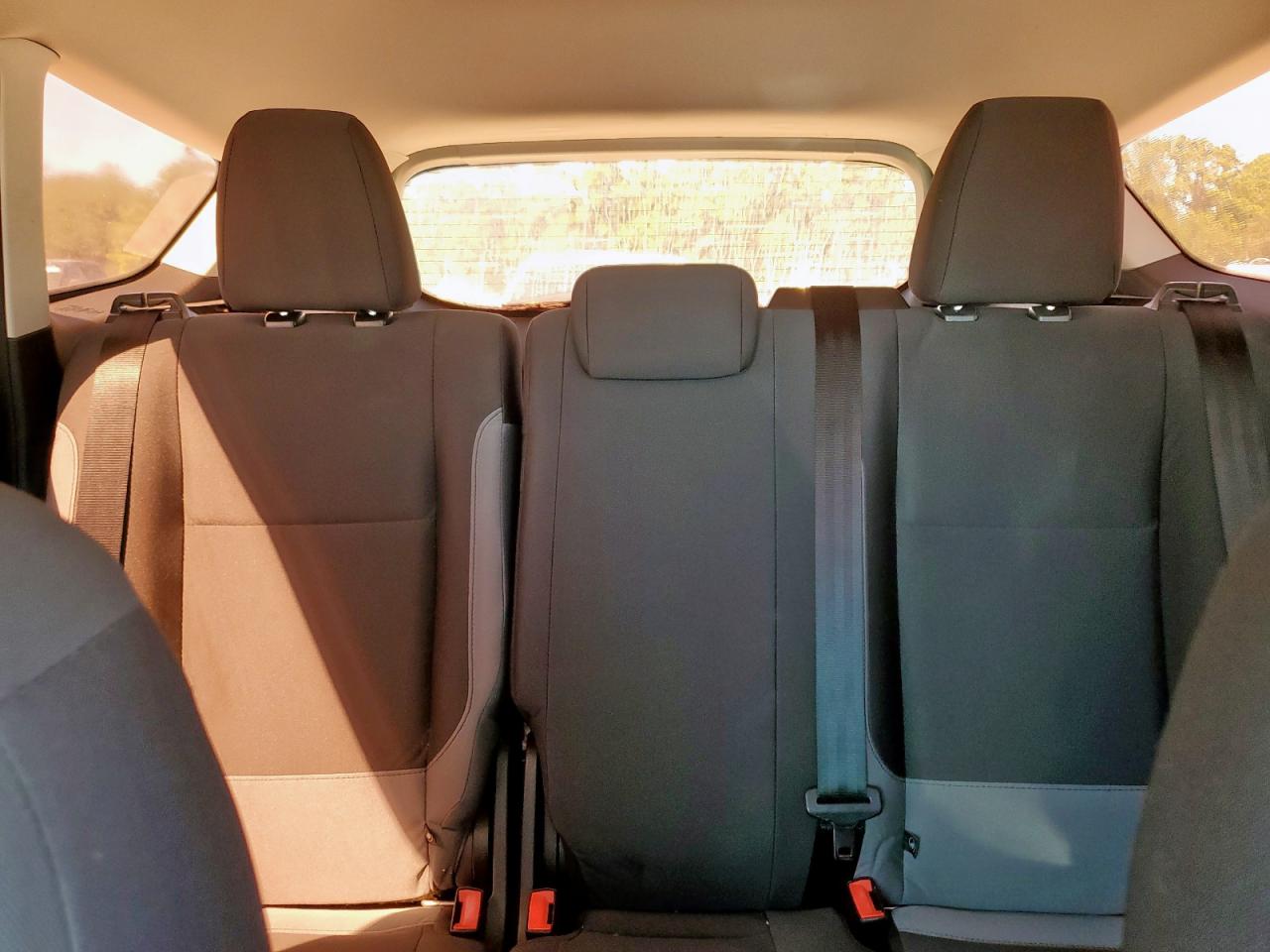 2015 FORD ESCAPE photo 19