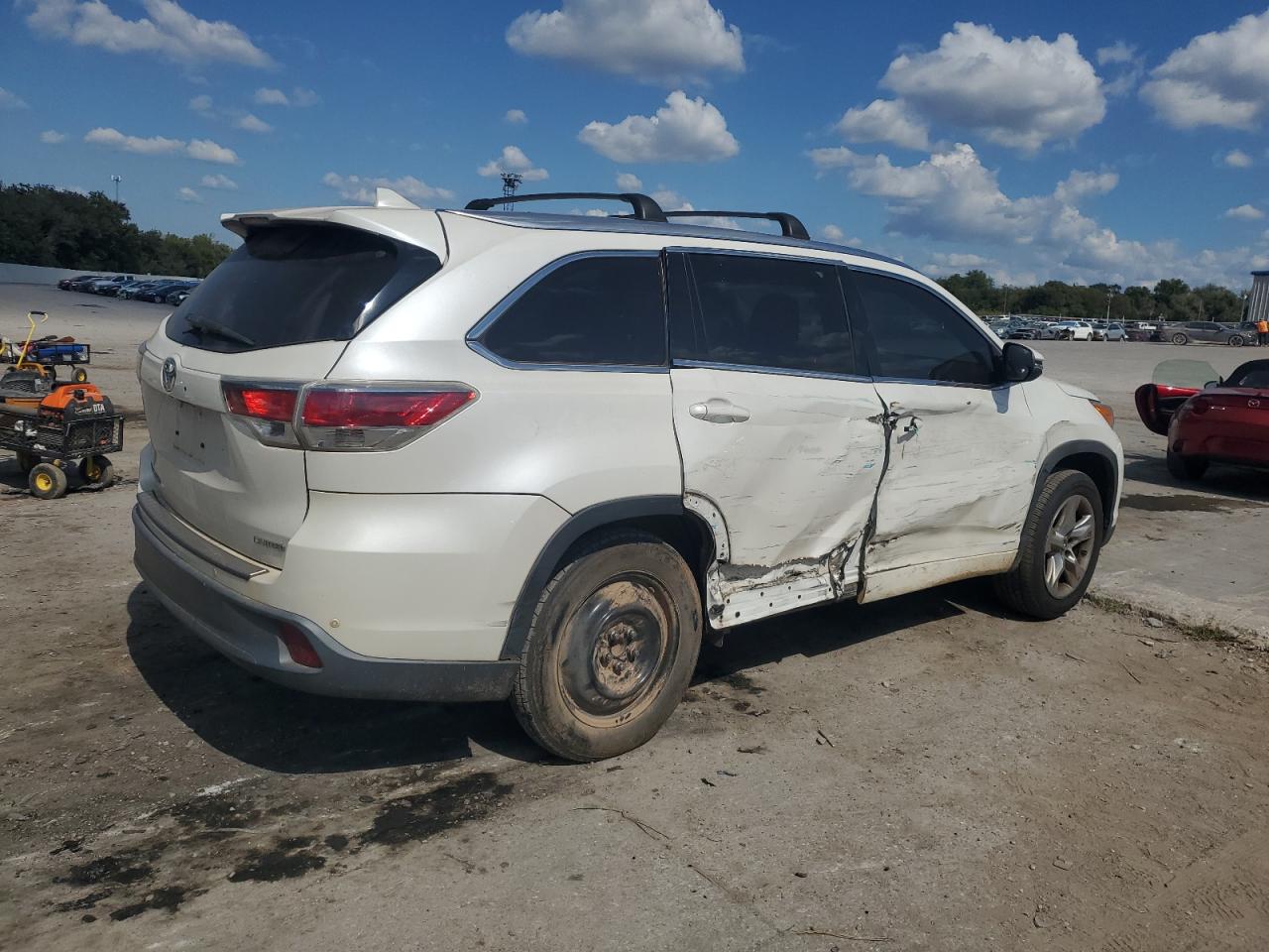 2016 TOYOTA HIGHLANDER LIMITED photo 3