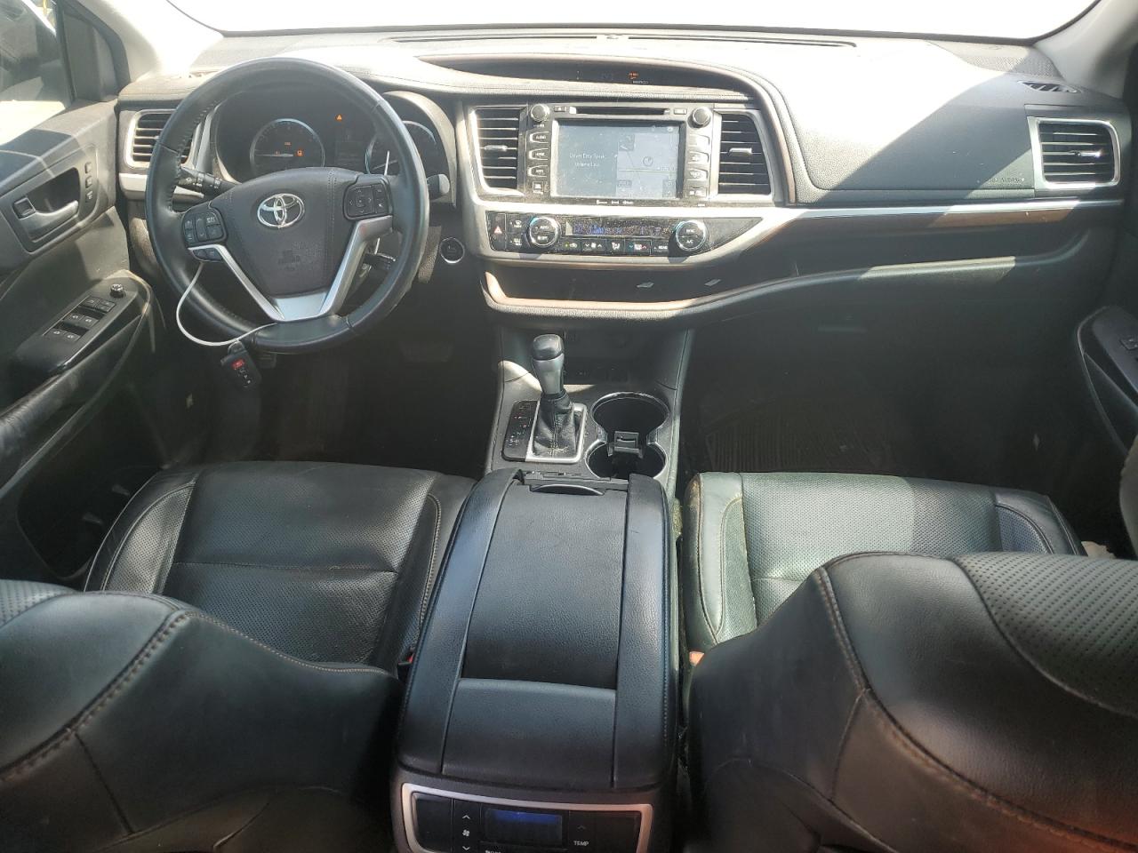 2016 TOYOTA HIGHLANDER LIMITED photo 8