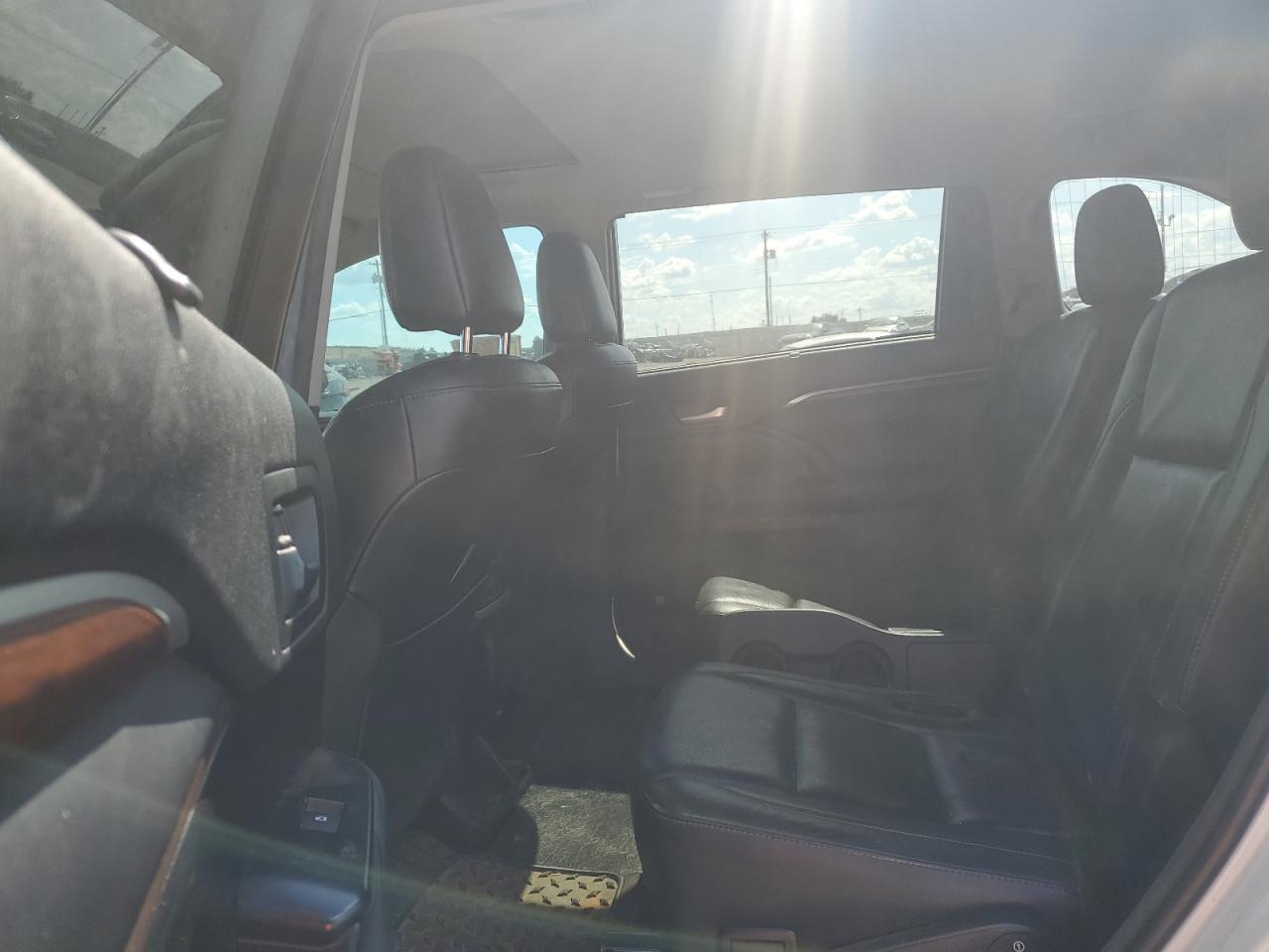 2016 TOYOTA HIGHLANDER LIMITED photo 11