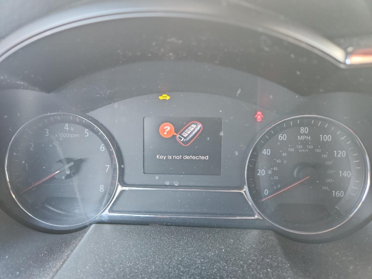 2011 KIA OPTIMA photo 25