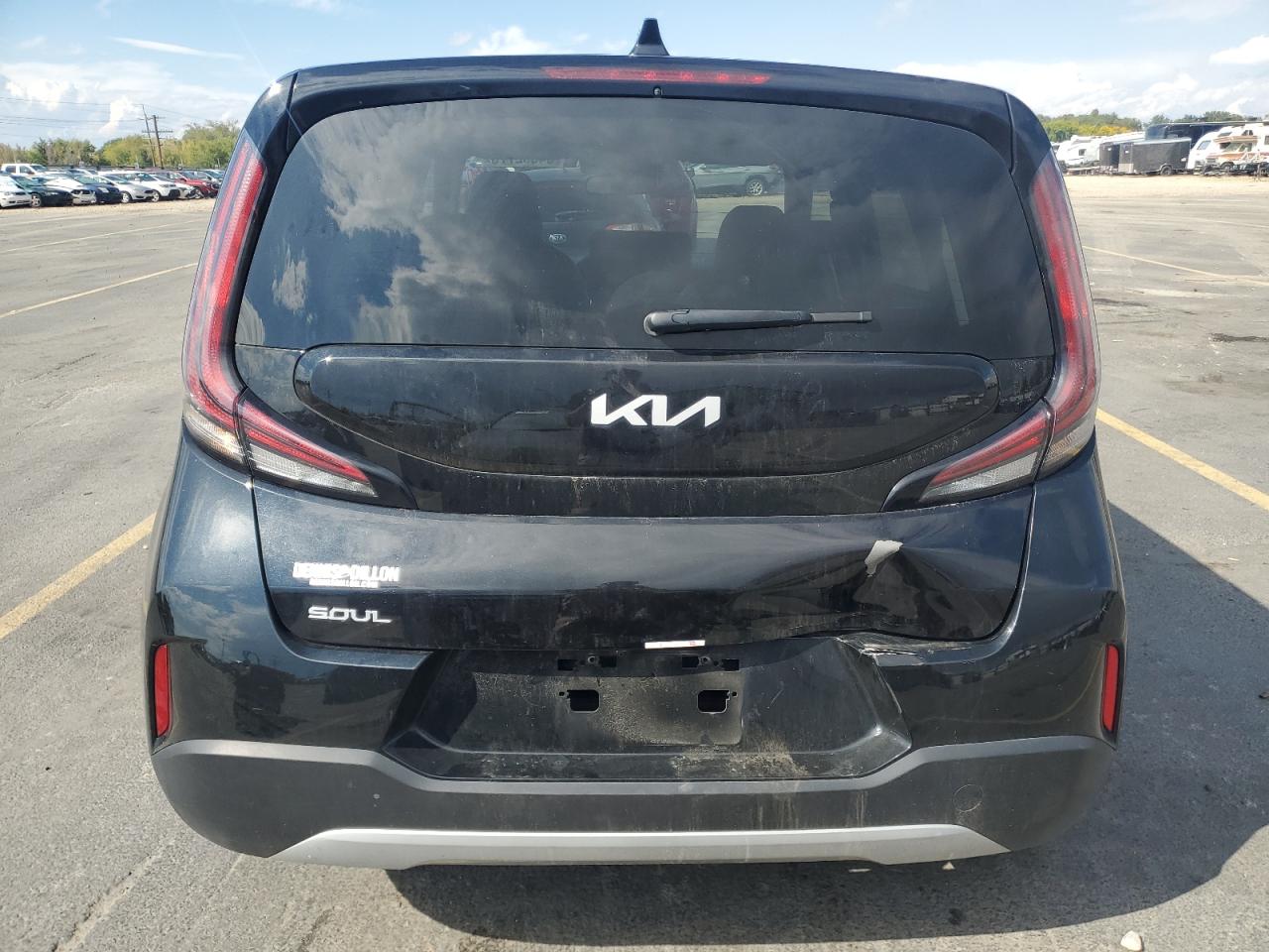 2024 KIA SOUL LX photo 6