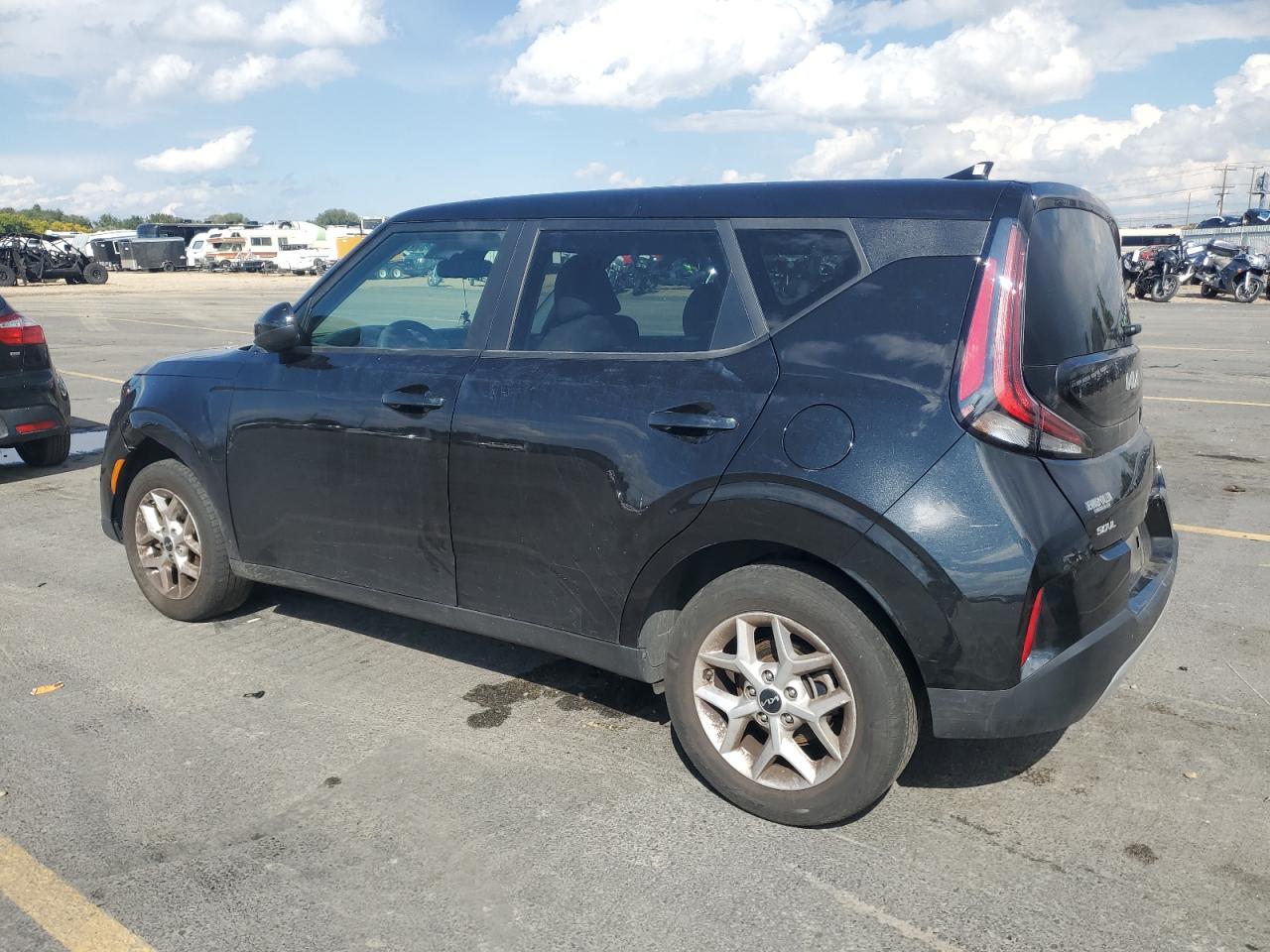 2024 KIA SOUL LX photo 2
