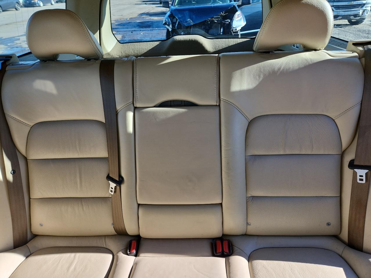 2008 VOLVO XC70 photo 28