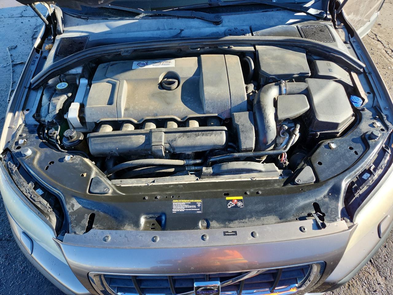 2008 VOLVO XC70 photo 34
