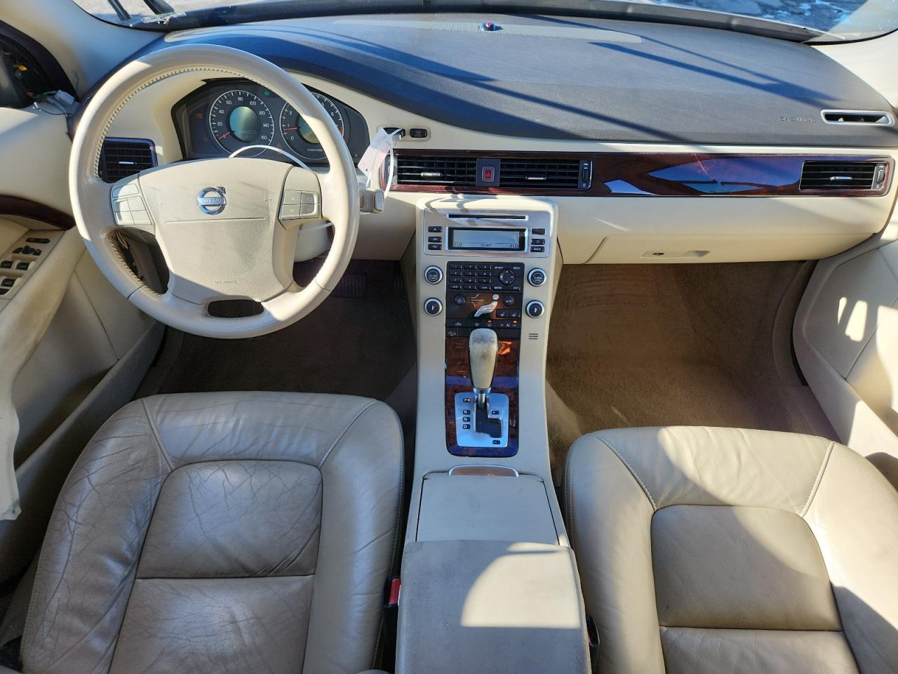 2008 VOLVO XC70 photo 22