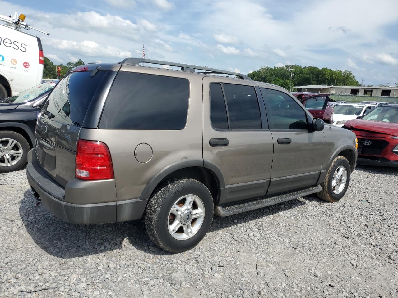 2003 FORD EXPLORER XLT photo 5