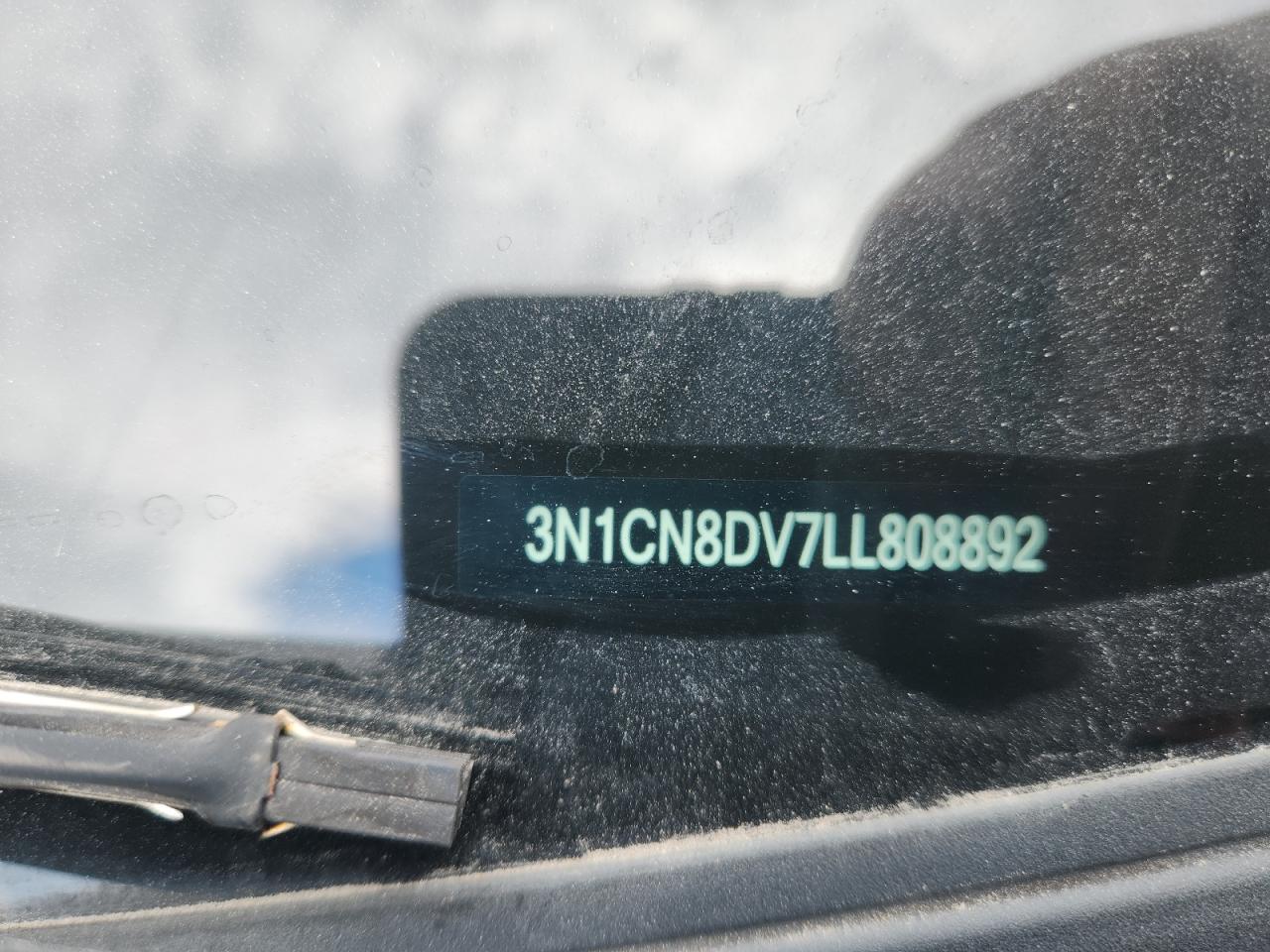 2020 NISSAN VERSA S photo 25