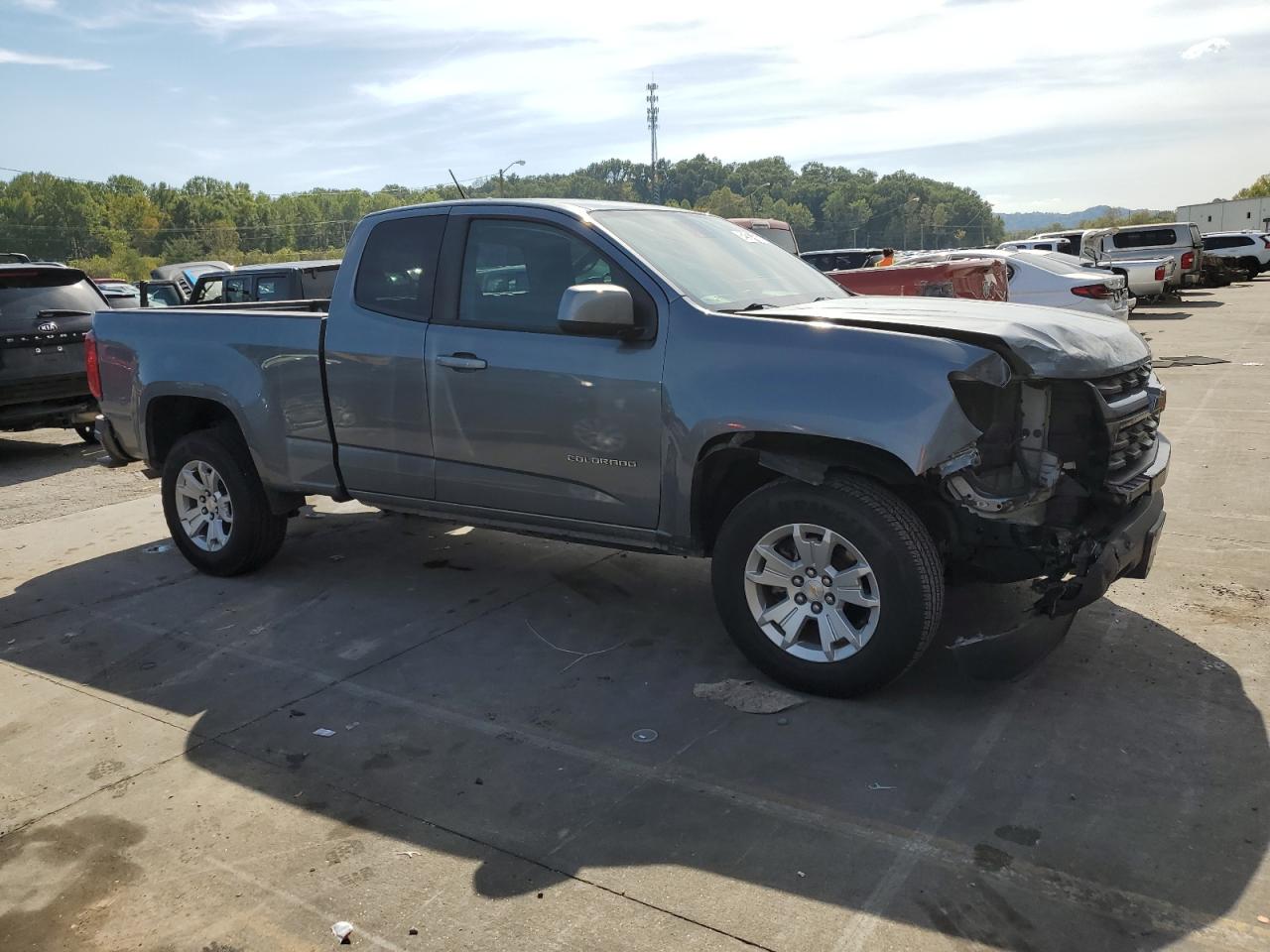 2022 CHEVROLET COLORADO LT photo 4