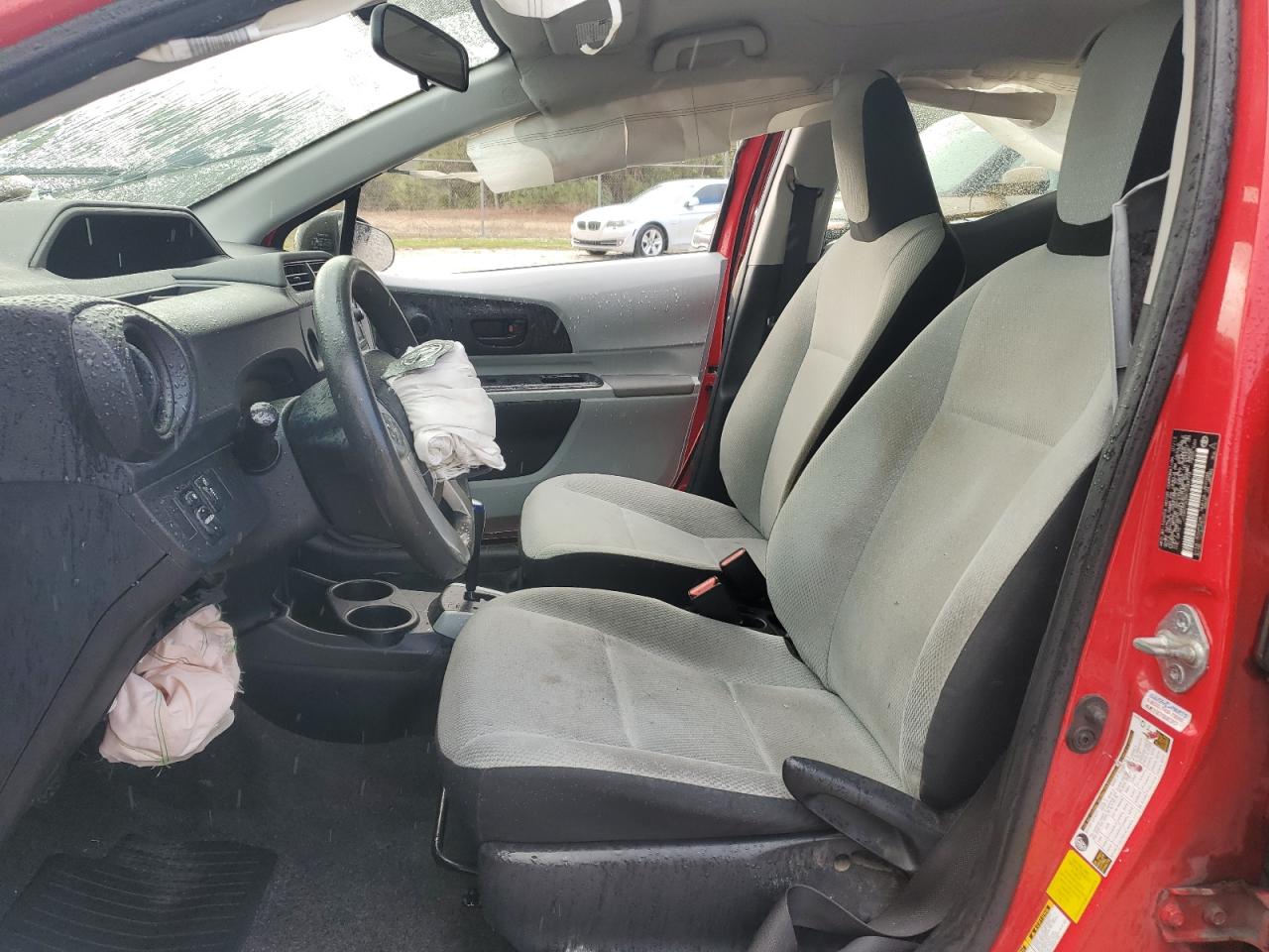 2013 TOYOTA PRIUS C ONE photo 13