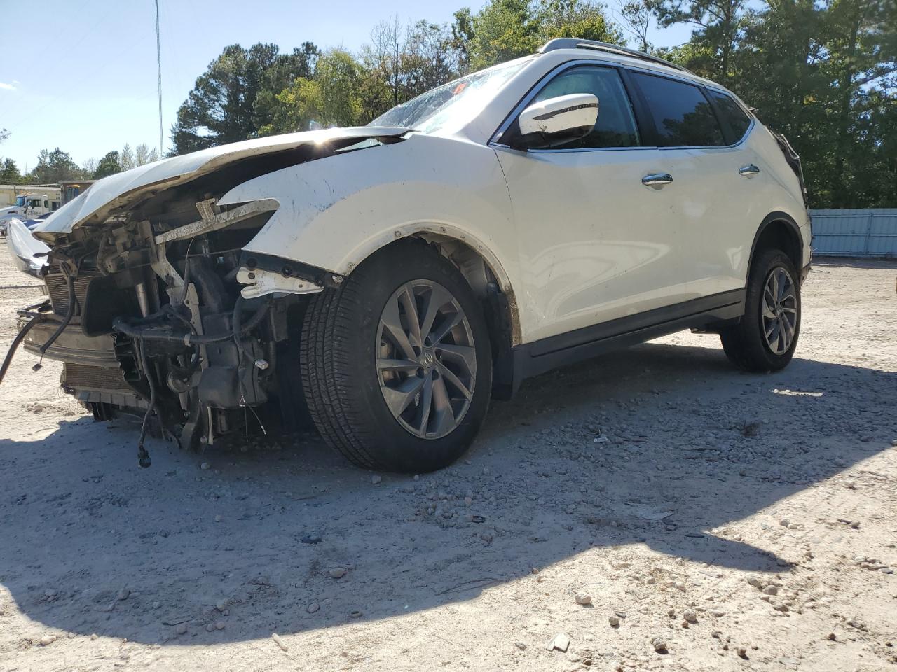 2016 NISSAN ROGUE