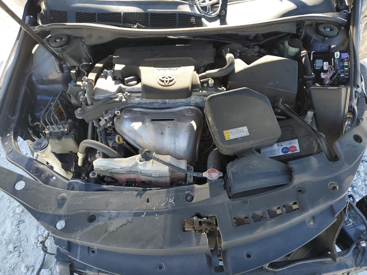 2016 TOYOTA CAMRY LE photo 21
