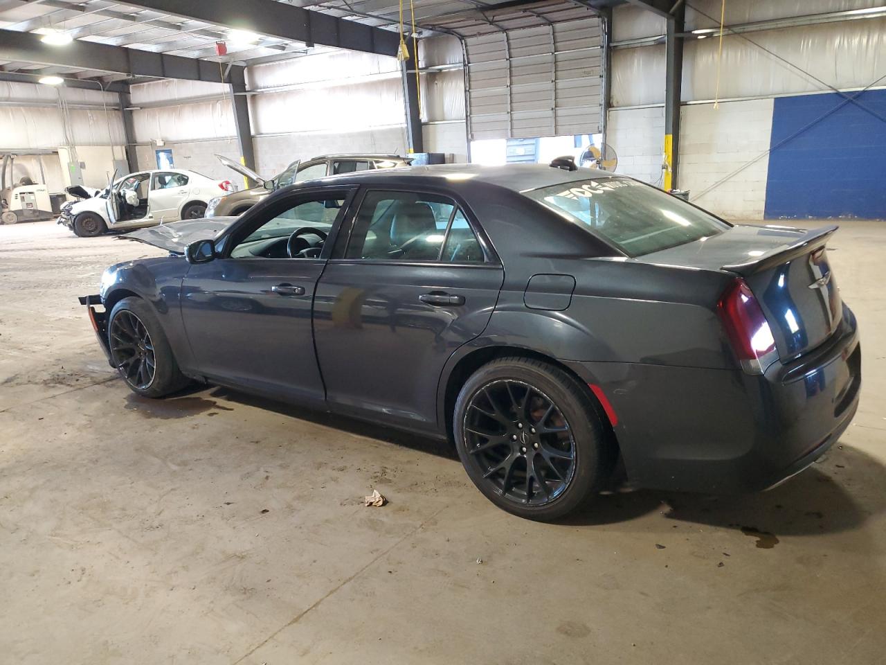 2018 CHRYSLER 300 S photo 3