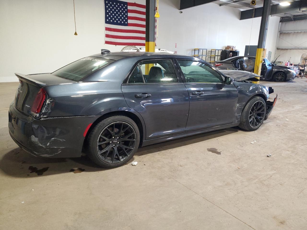 2018 CHRYSLER 300 S photo 5