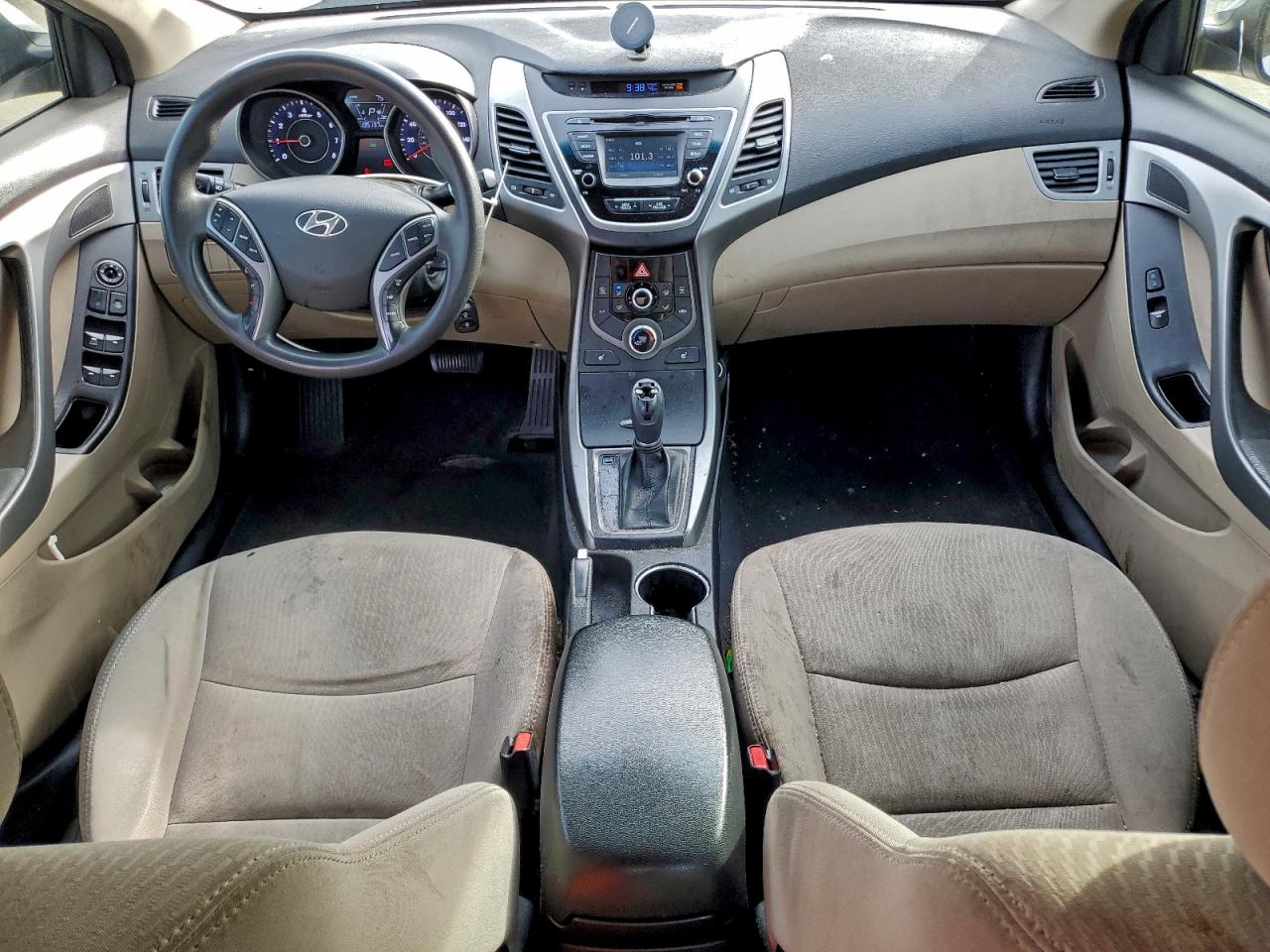 2014 HYUNDAI ELANTRA SE photo 22