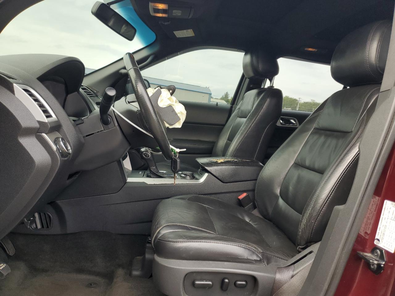 2011 FORD EXPLORER XLT photo 19
