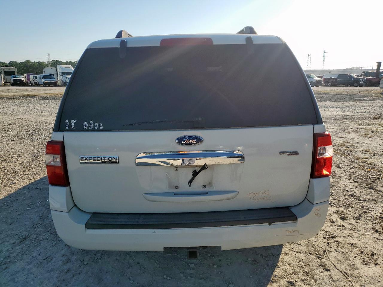 2008 FORD EXPEDITION EL XLT photo 6
