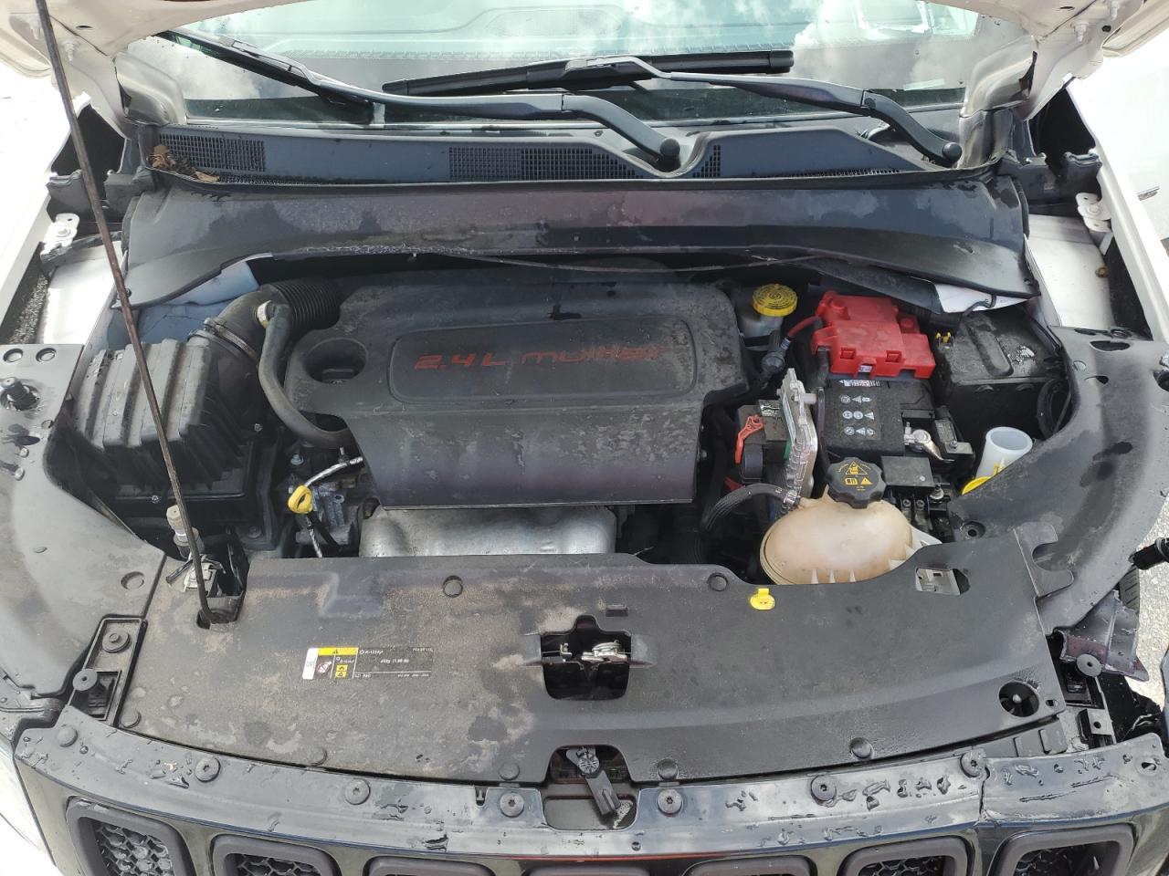 2021 JEEP COMPASS LATITUDE photo 23