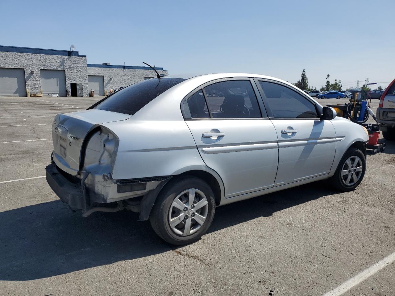 2010 HYUNDAI ACCENT GLS photo 5
