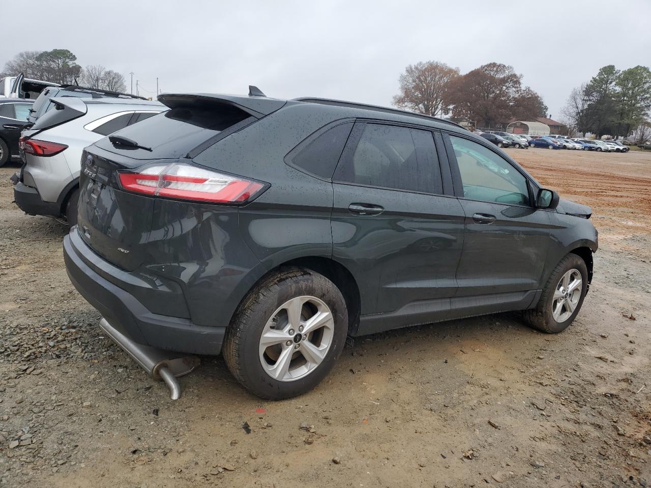 2024 FORD EDGE SE photo 3