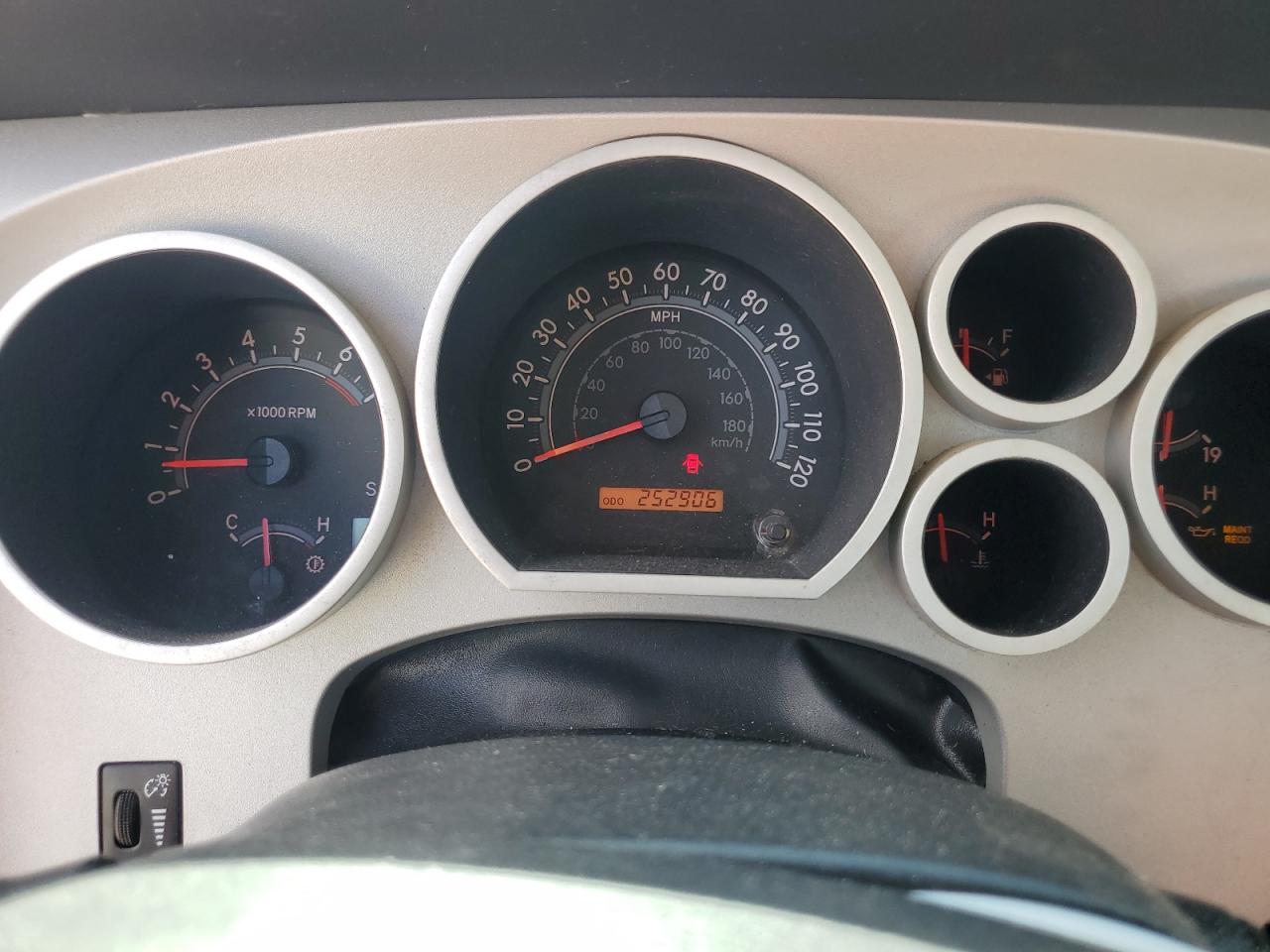 2008 TOYOTA TUNDRA photo 25