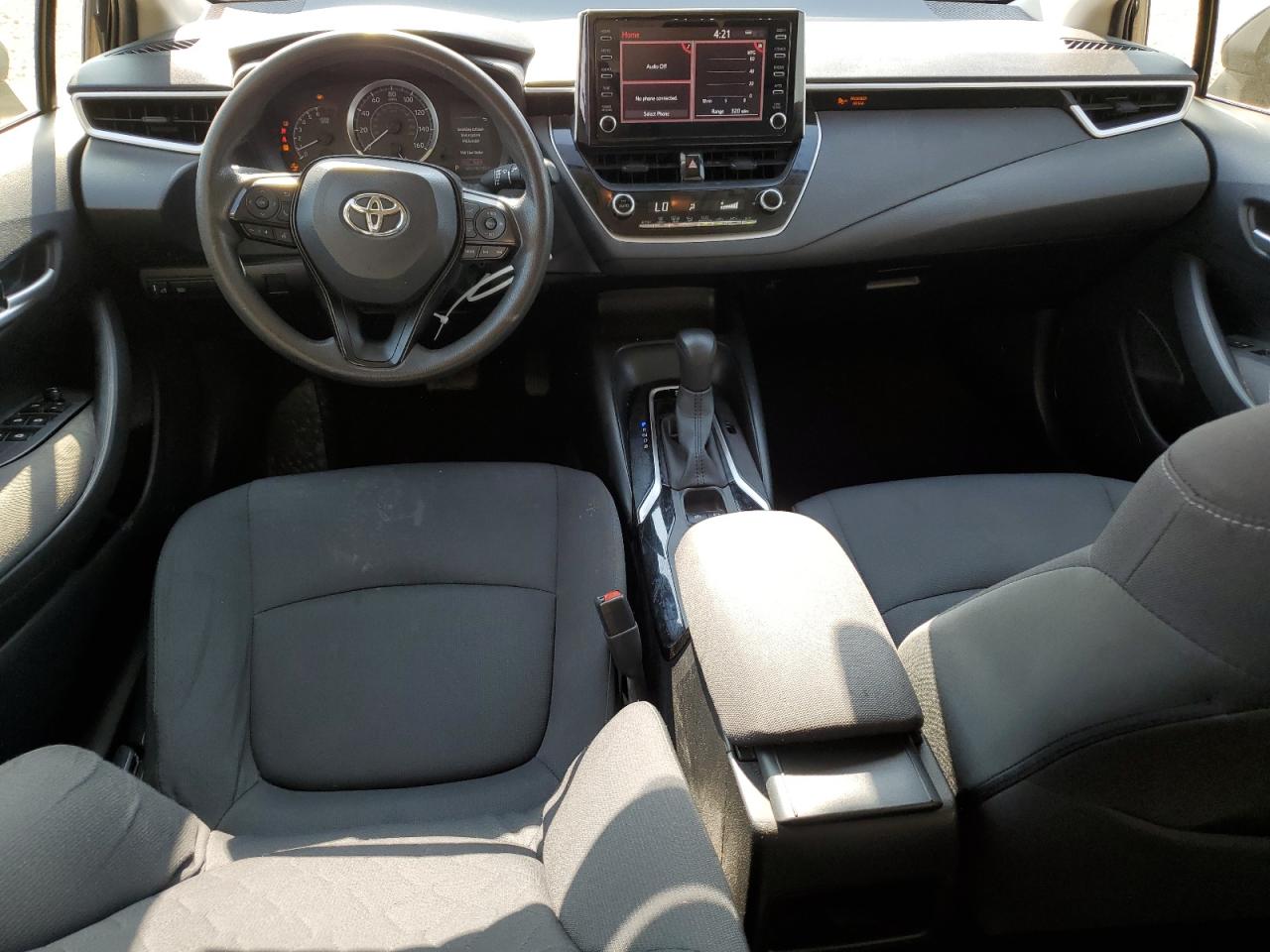 2020 TOYOTA COROLLA LE photo 8