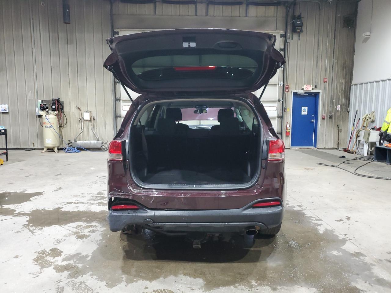 2017 KIA SORENTO LX V6 photo 11