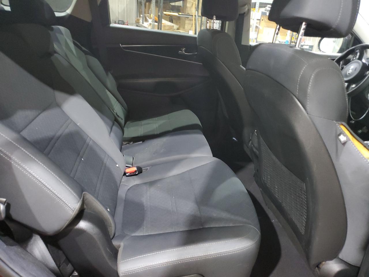 2017 KIA SORENTO LX V6 photo 21