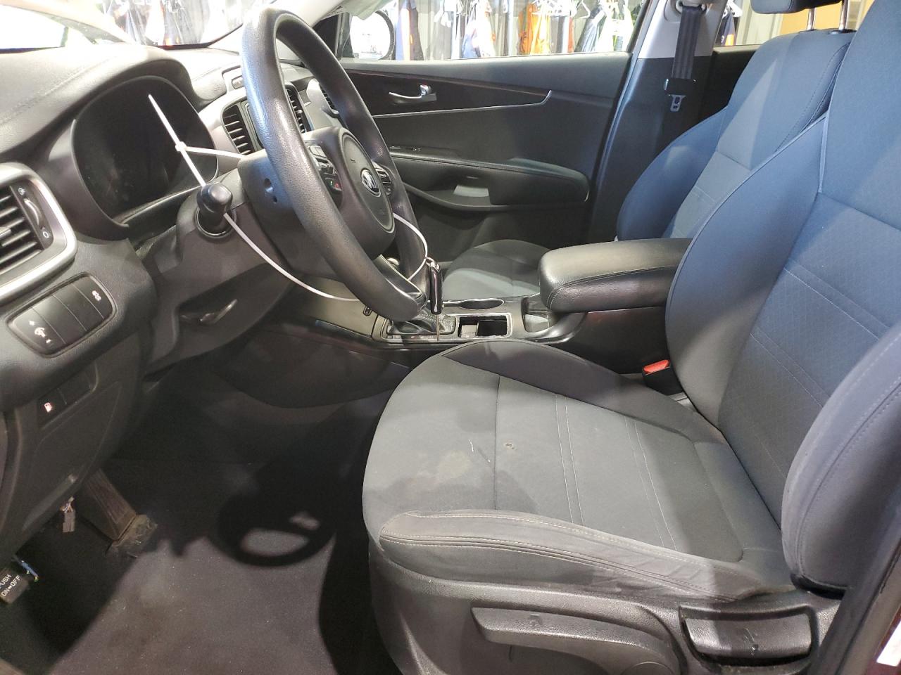 2017 KIA SORENTO LX V6 photo 13