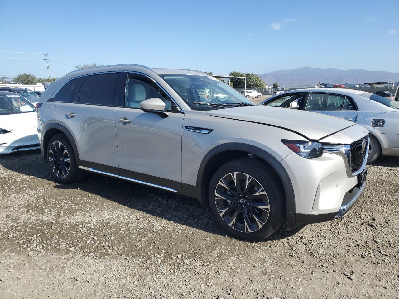 2024 MAZDA CX-90 PREMIUM PLUS photo 4