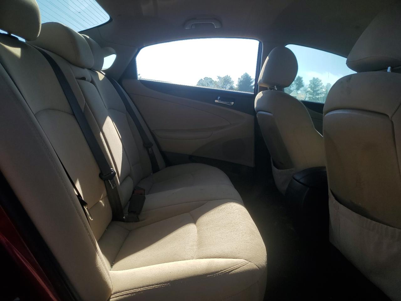 2011 HYUNDAI SONATA GLS photo 28