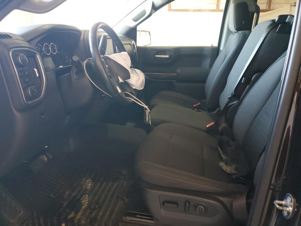 2020 CHEVROLET SILVERADO K1500 LT photo 13