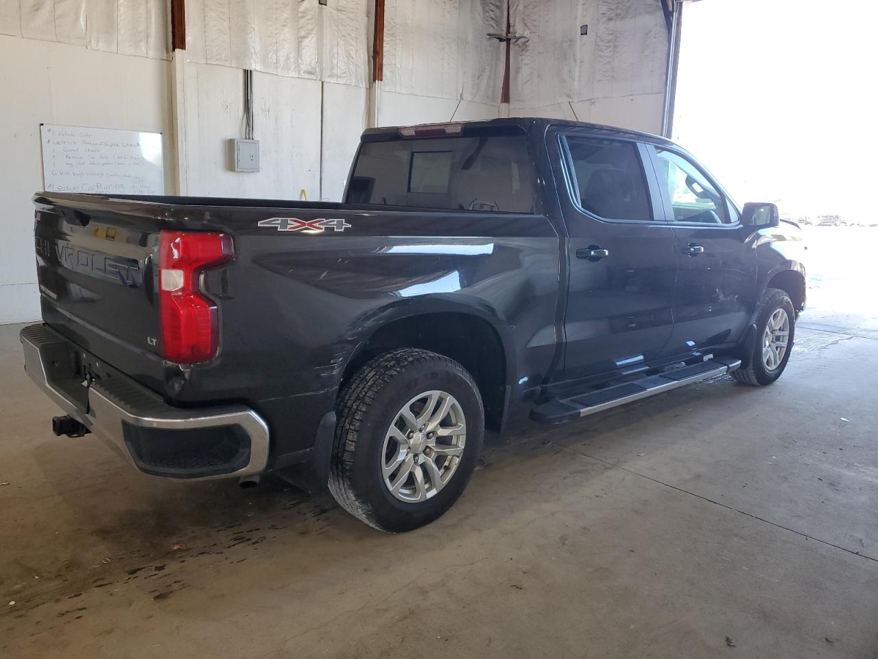 2020 CHEVROLET SILVERADO K1500 LT photo 5