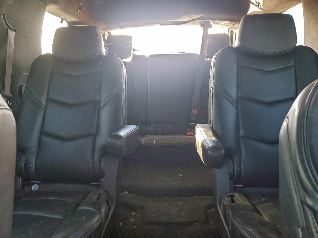 2016 CADILLAC ESCALADE PLATINUM photo 10