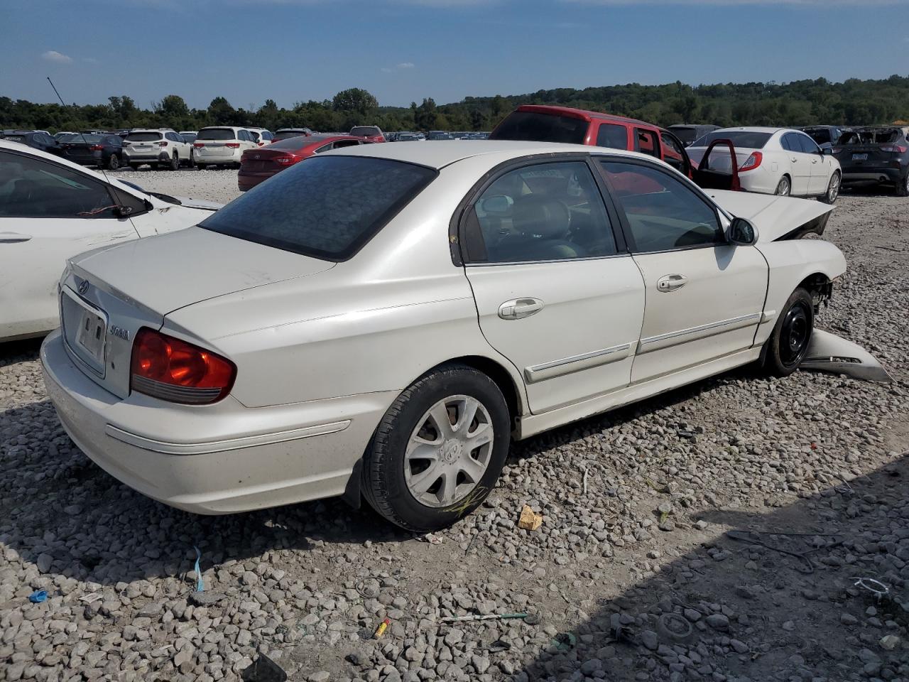 2004 HYUNDAI SONATA BASE photo 5