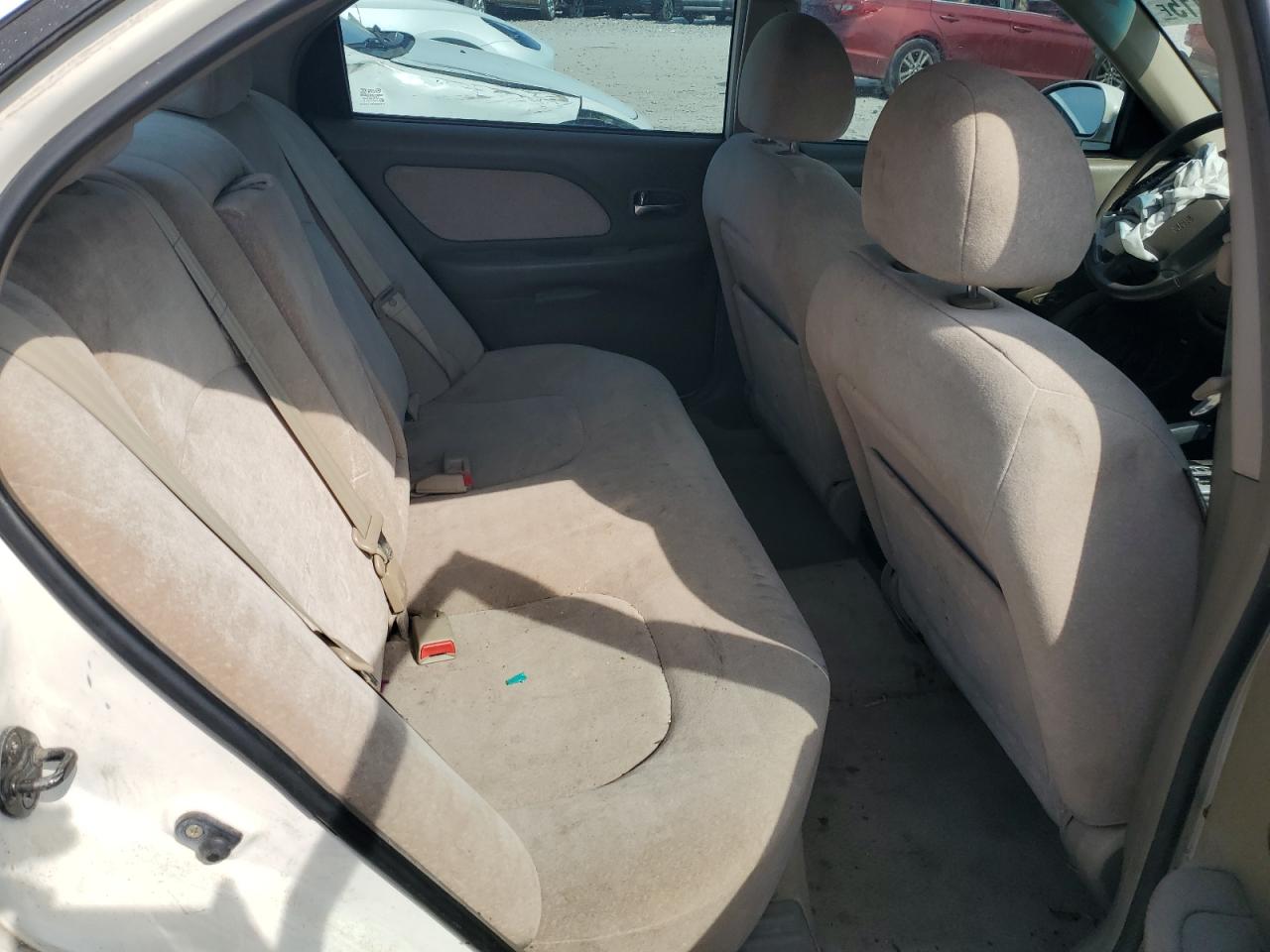 2004 HYUNDAI SONATA BASE photo 19