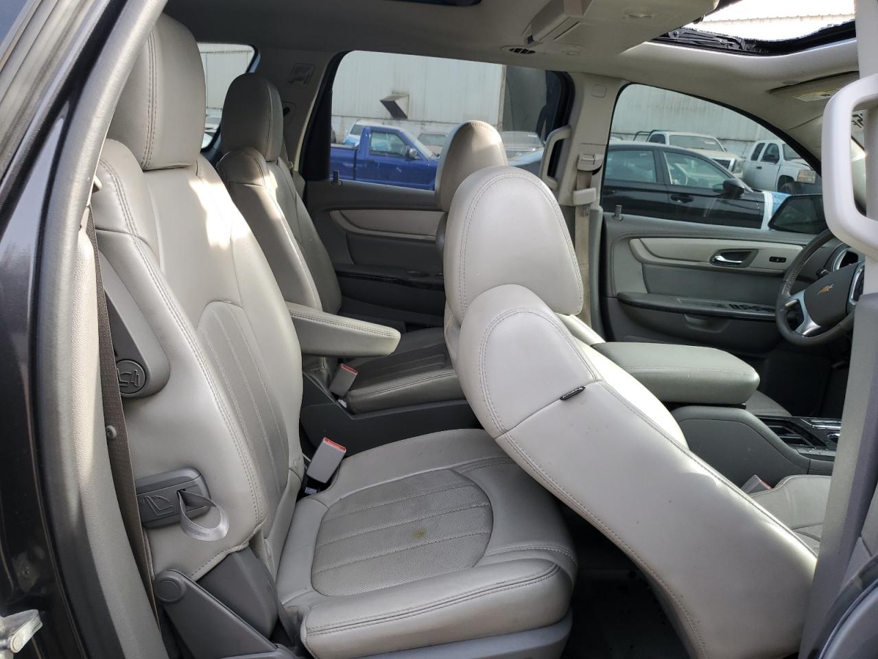 2014 CHEVROLET TRAVERSE LTZ photo 11