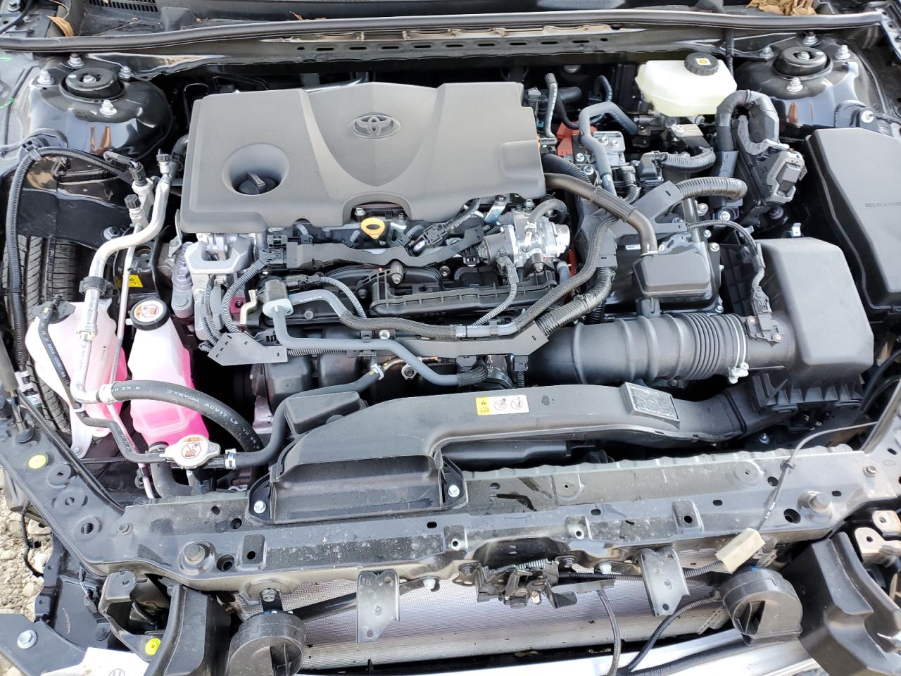 2025 TOYOTA CAMRY XSE photo 11