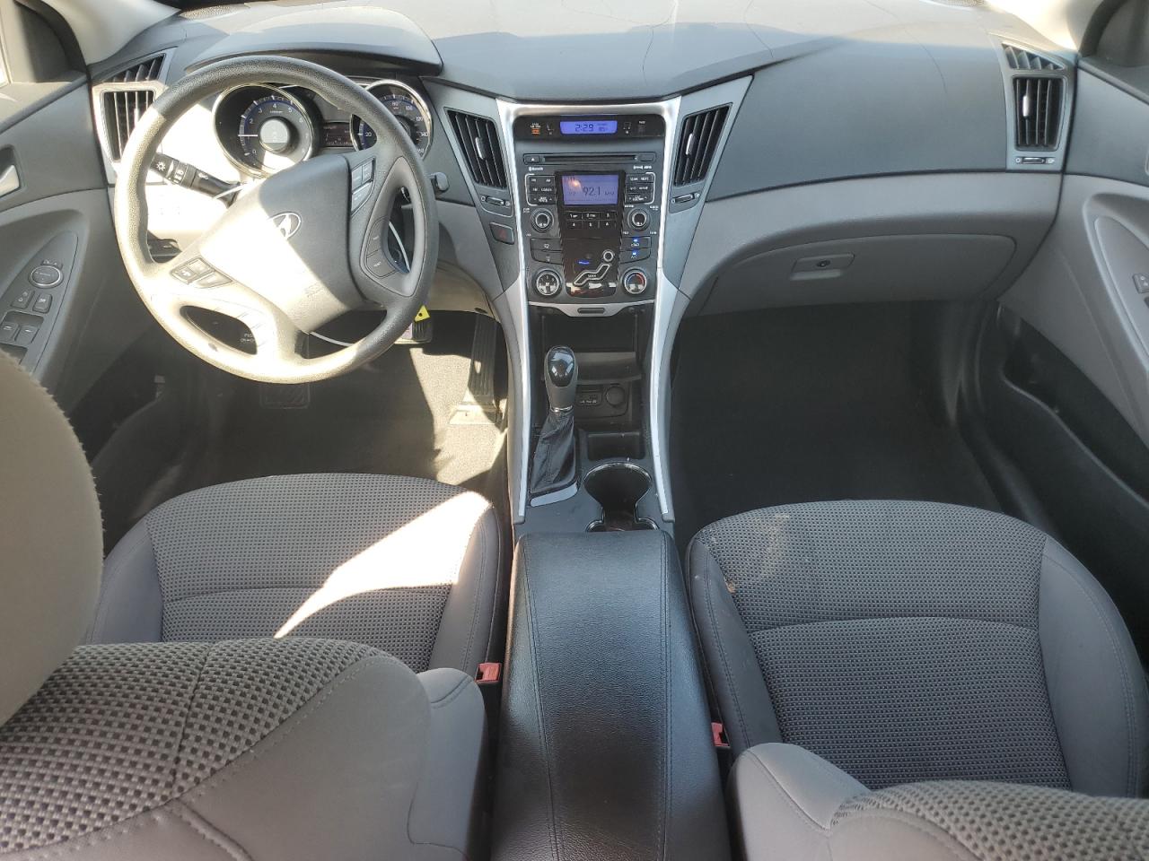 2011 HYUNDAI SONATA GLS photo 15