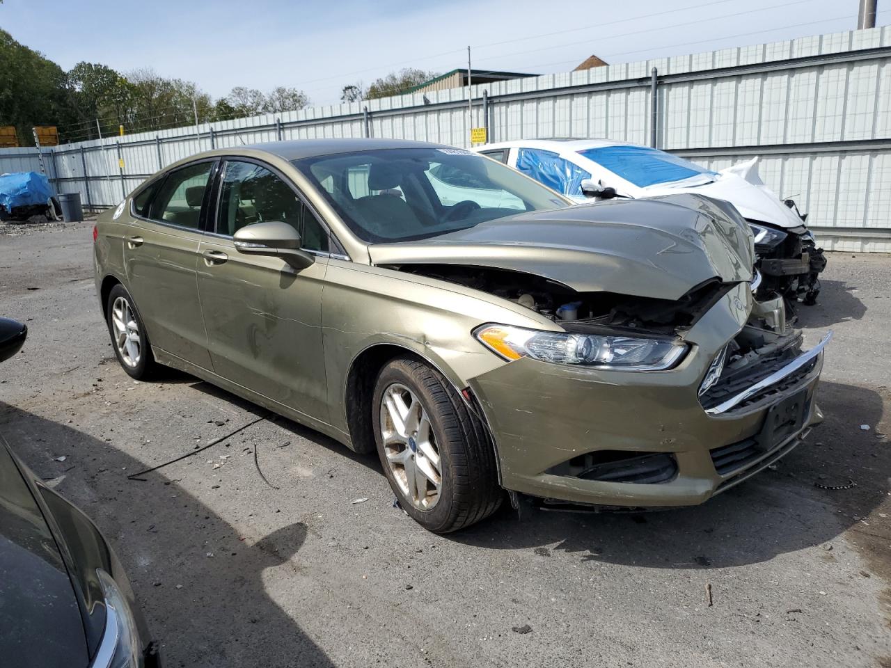2013 FORD FUSION SE photo 4