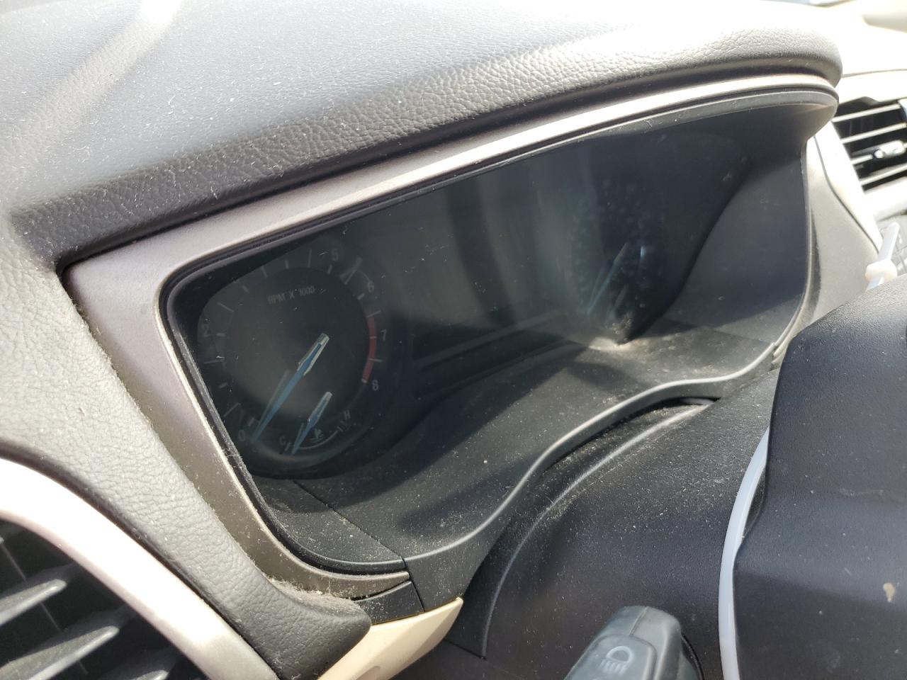 2013 FORD FUSION SE photo 9