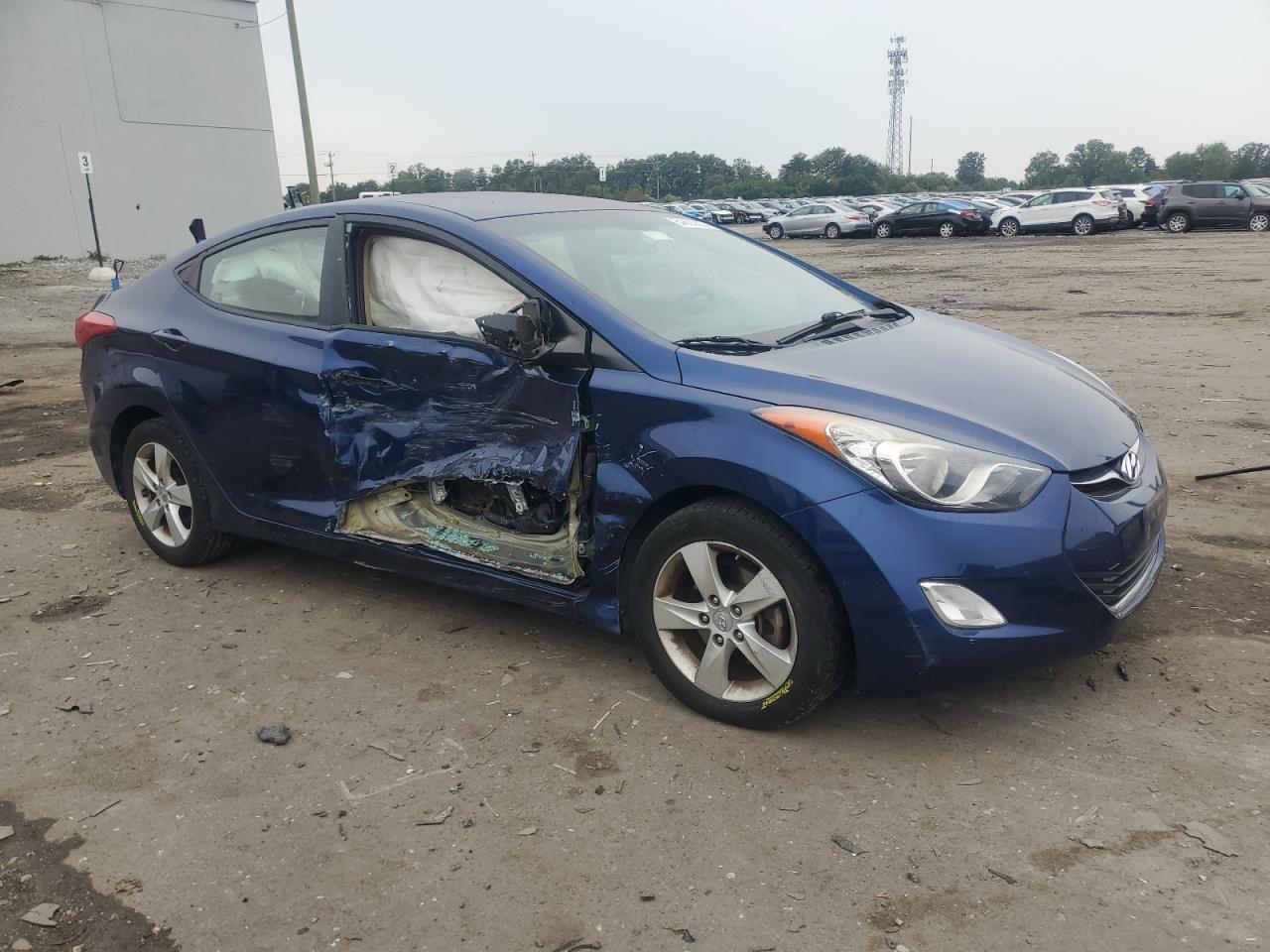 2013 HYUNDAI ELANTRA GLS photo 6